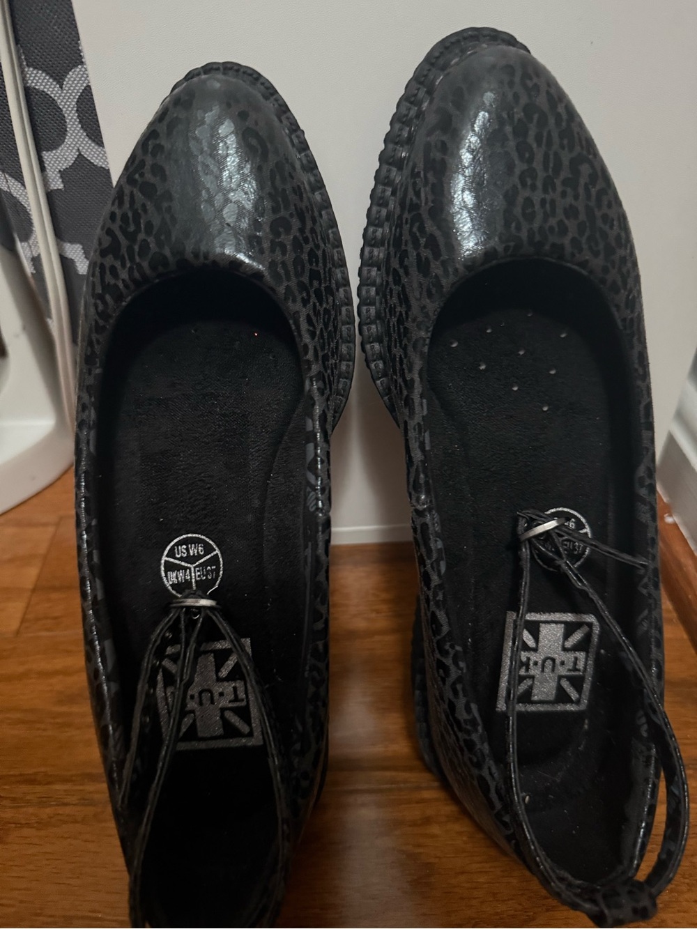 TUK Black Leopard-Print Platform Ballet Flats Sz 6 - Picture 5 of 9